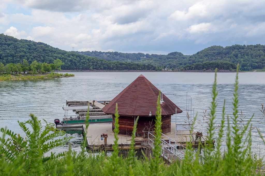 Boat Slips - Center Hill Lake, DeKalb County, Tennessee - June 24, 2014.jpg
