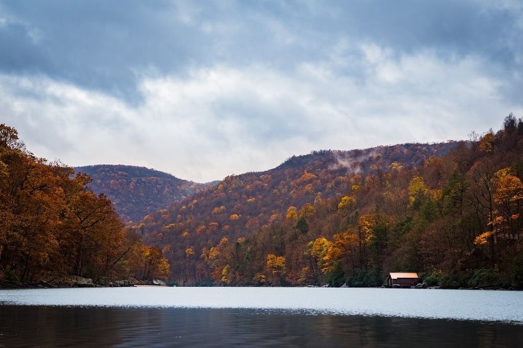 Cheat Lake in the winter (Unsplash).jpg