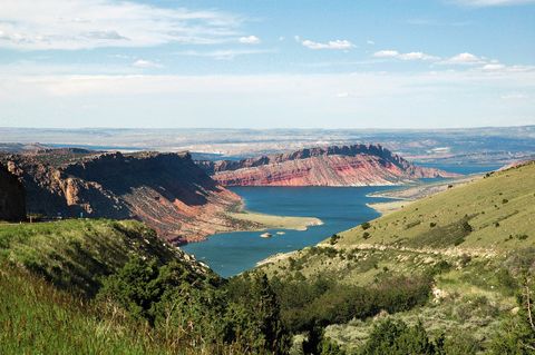 Evening view of Flaming Gorge from Sheep Creek Overlook, 2009.jpg