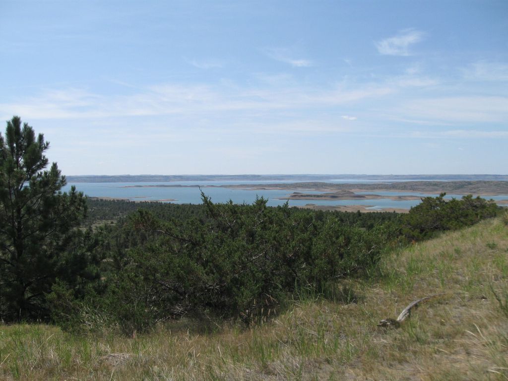 Fort Peck Lake (5346035133).jpg