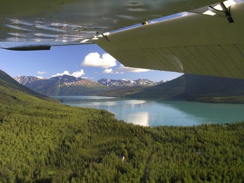 Approach to Quartz Creek on Kenai Lake - panoramio.jpg