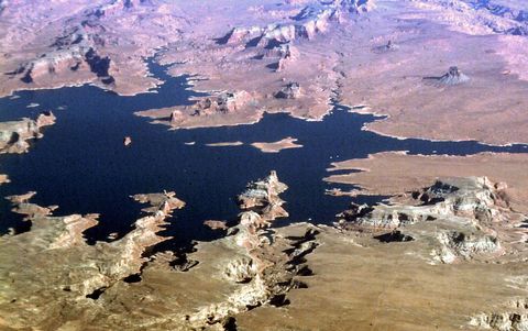 19980410 10 Lake Powell, Utah (6479835881).jpg