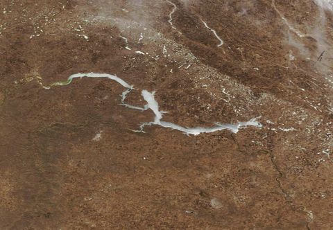 Fading Ice on Lake Sakakawea (MODIS 2024-04-08).jpg