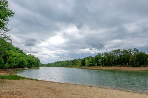 Norris Lake - Union County, Tennessee - May 17, 2014.jpg